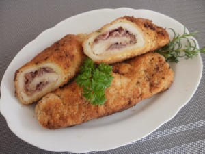 roladki drobiowe z czerwoną cebulą roladki drobiowe z czerwoną cebulą