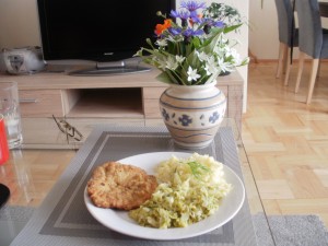 młoda kapusta duszona na maśle