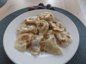 pierogi ze śliwkami