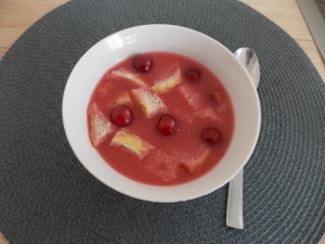 zupa owocowa wiśniowa