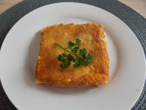 ser-smazony-w-panierce-2