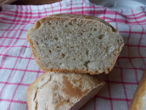 chleb słonecznikowy na maślance (2)